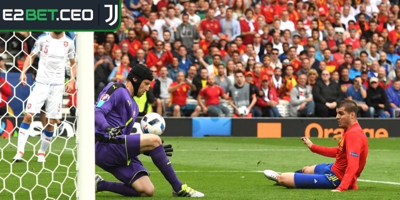 Kinh nghiệm bắt kèo việt vị E2Bet chuẩn xác từ cao thủ